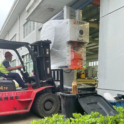 Mitsubishi PLC Schneider Low Voltage Aluminium Food Container Making Machine 50-68 Times Per Minute